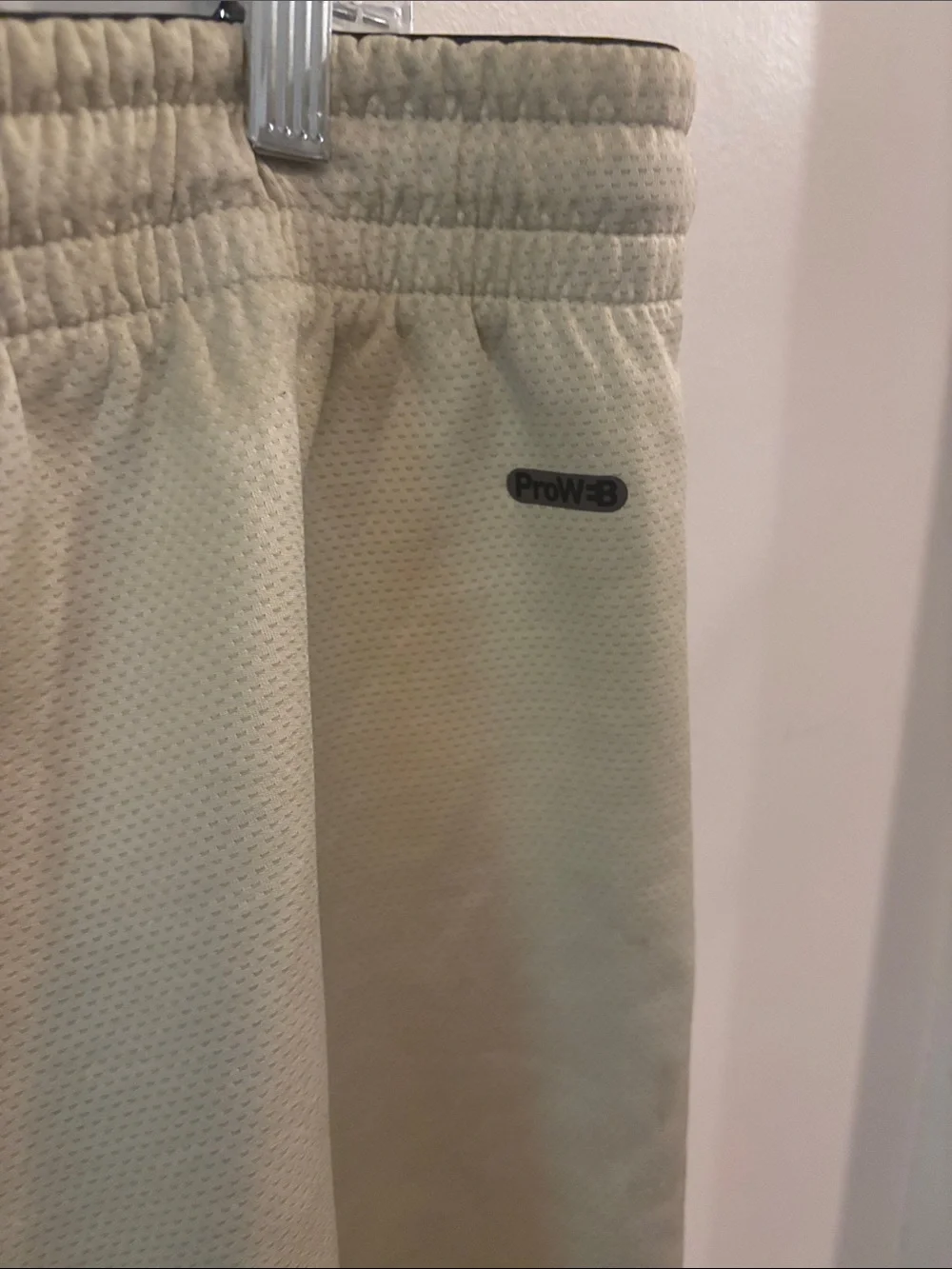 Spyder Active Men's Cream Mesh Performance Shorts Size XL Zip Pocket
